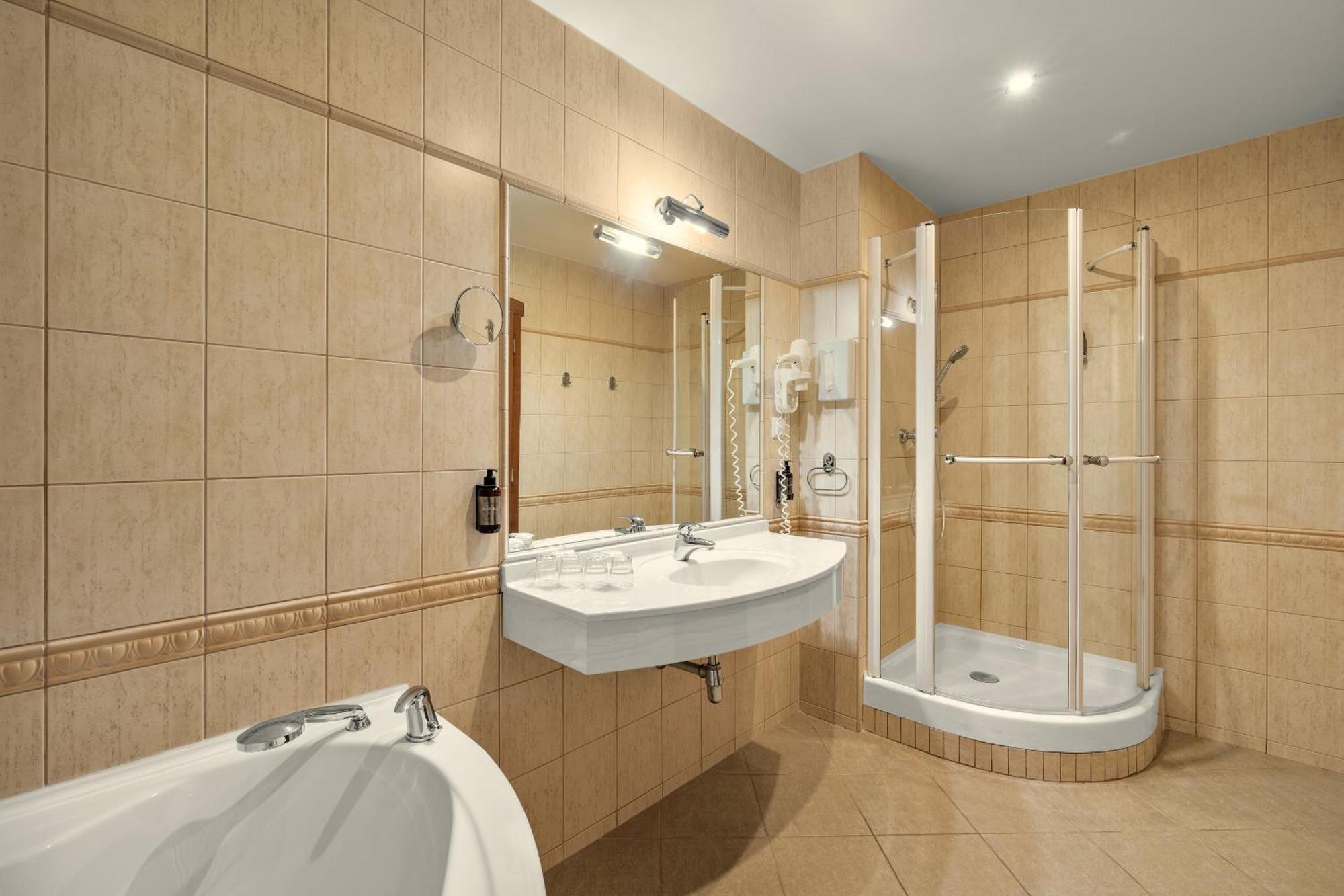 Wellness Hotel Windsor Spindleruv Mlyn Exterior photo